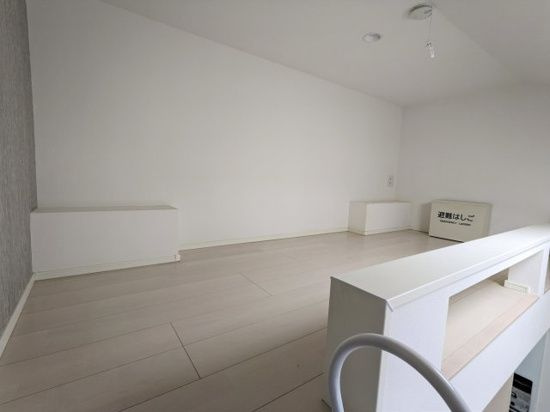 マルズモリシタの内装