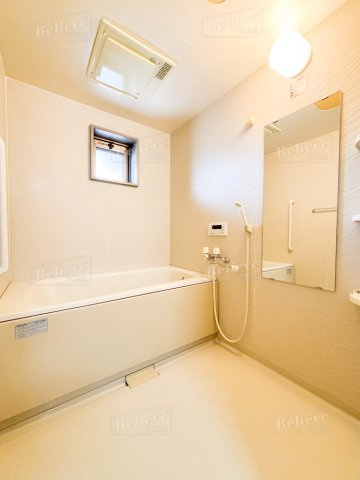 ラフィーネの浴室|広くて綺麗なお風呂です♪