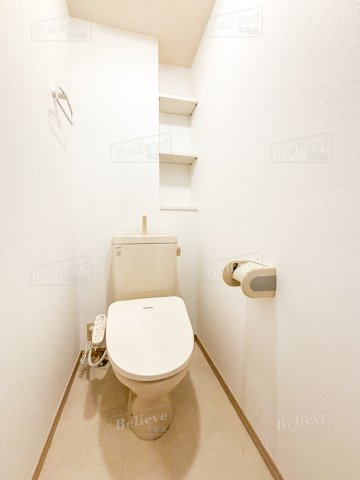 ラフィーネのトイレ|嬉しい温水洗浄便座付き★