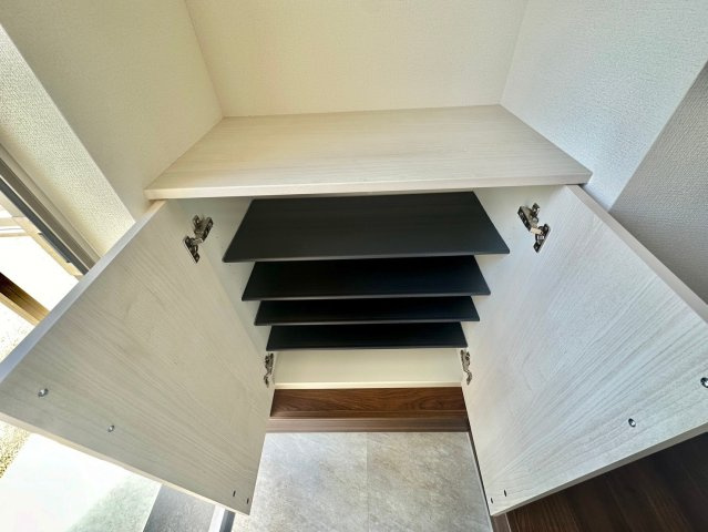 クリスタルハイツ土山の収納