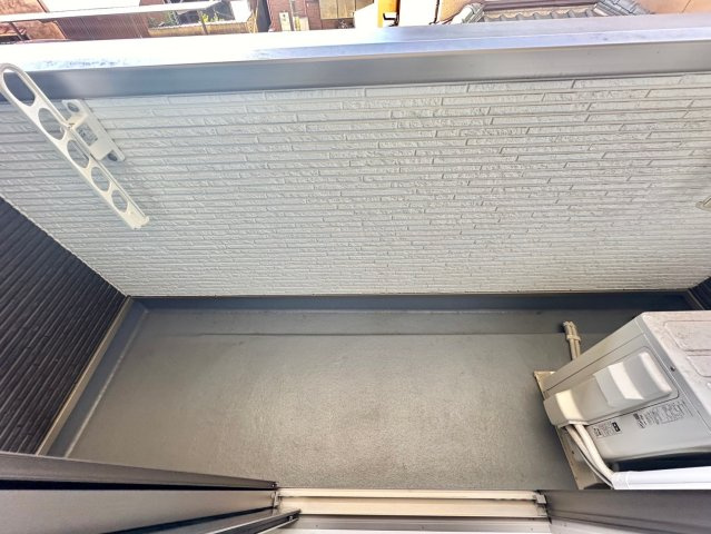 クリスタルハイツ土山のバルコニー