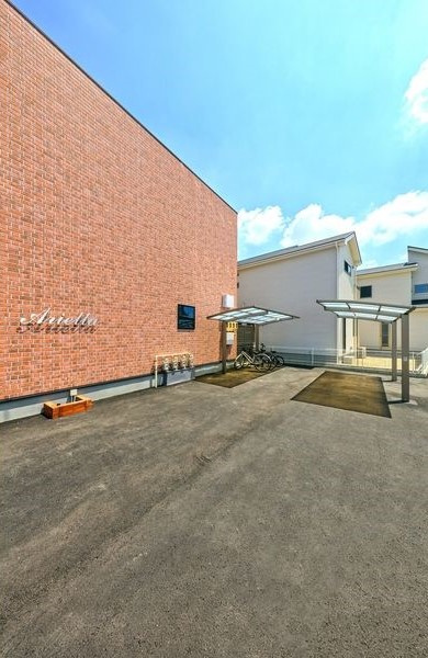 アリエッタA棟（岩倉市大地町）の駐車場