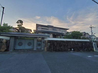 【外観】 | 中古戸建　奈良市あやめ池南7丁目