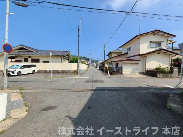 【新築戸建】【土日祝日オープンハウス開催中】　いわき市小名浜3期　全2棟　ラスト1棟！の前面道路含む現地写真|南西側5.9ｍ公道