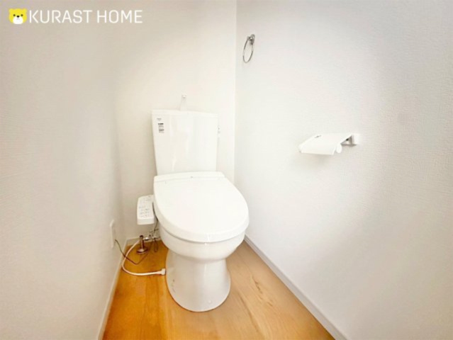 京都市西京区大原野上里鳥見町　新築戸建のトイレ|2階トイレ