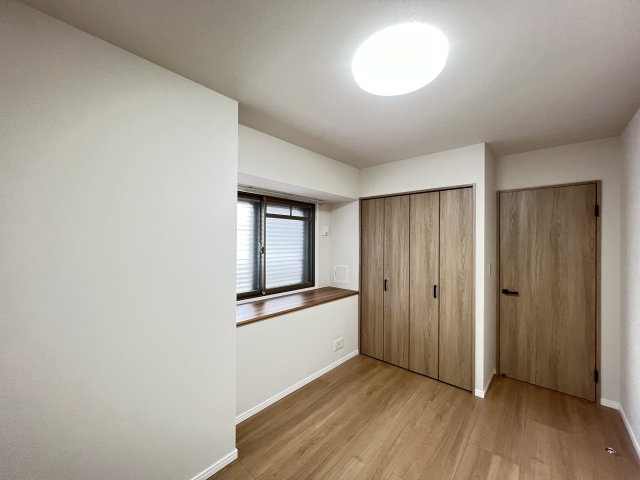 ウィルコート八木の洋室|洋室5.1帖です