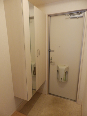 【玄関】 | ゴールドクエスト B棟