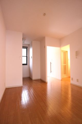 ディアス花森の居間・リビング