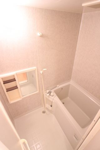 ディアス花森の浴室