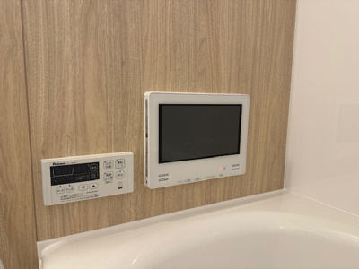 【浴室】 | 藤和シティホームズ吹田駅前 | TVモニター付きで、お風呂嫌いのお子様も楽しく入浴できそうですね！半身浴など長い時間の入浴も苦になりませんね。