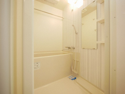 【浴室】 | S-RESIDENCE新大阪WEST | ゆったり過ごせるお風呂です