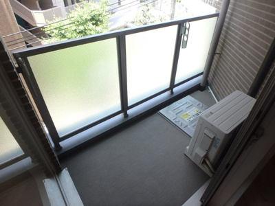 【バルコニー】 | ソリューション甲子園 | 広々としたバルコニーです