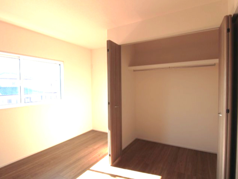 新築戸建　高崎市吉井町長根の洋室