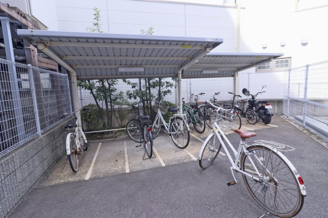 サヴォイザ・ブルネット　8階のその他共用部分