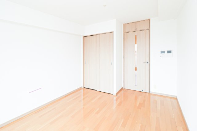 サヴォイザ・ブルネット　8階の居間・リビング|別号室のものです。現状優先になります。