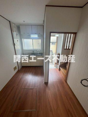  | 菱屋東２丁目貸家