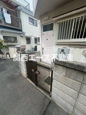  | 菱屋東２丁目貸家