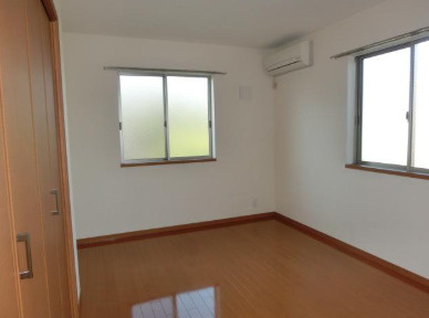 【居間・リビング】 | グリーングラスⅡ | 明るい洋室！