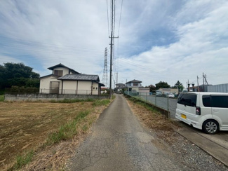 【前面道路含む現地写真】 | 坂戸市紺屋　資材置場用地　東武東上線『若葉駅』徒歩44分　【三芳野小学区】