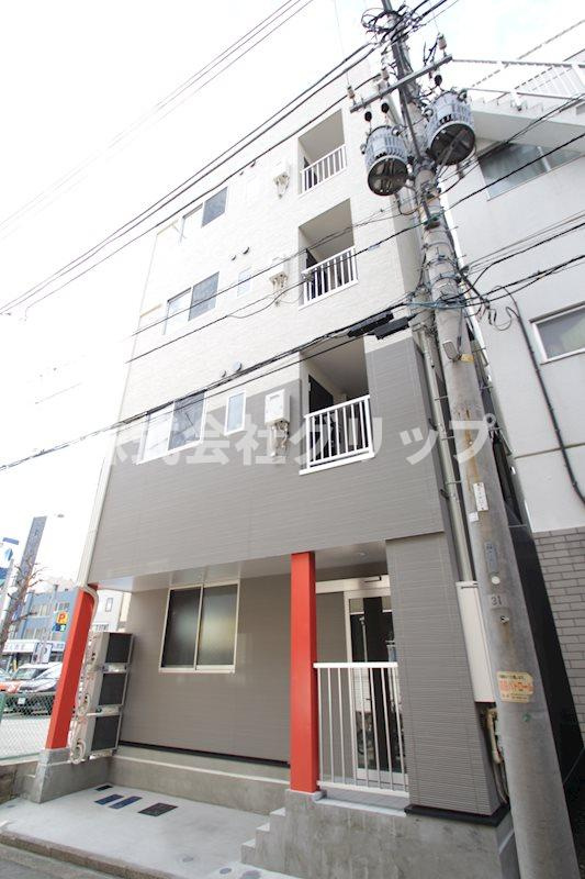 イーストサイド反町の外観