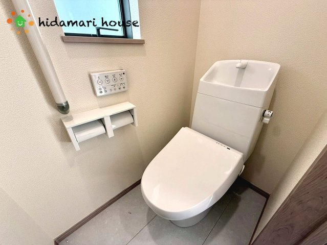 上尾市上第17　新築戸建　ハートフルAのトイレ
