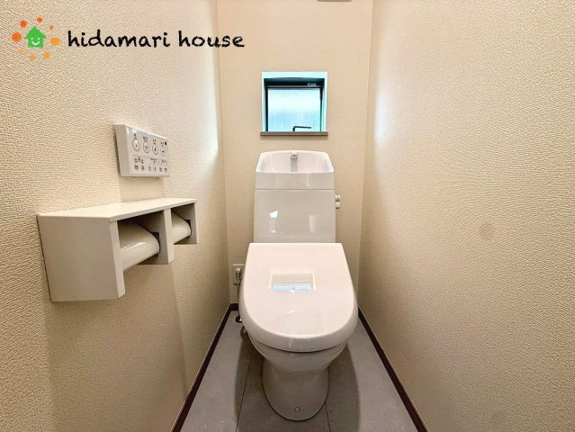 上尾市上第17　新築戸建　ハートフルAのトイレ