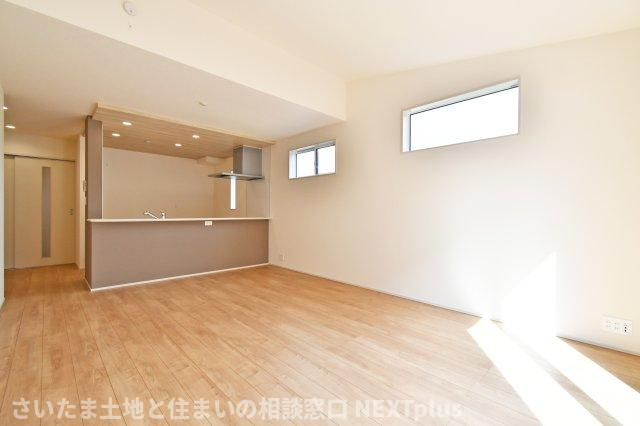 蓮田市西新宿５丁目全１棟