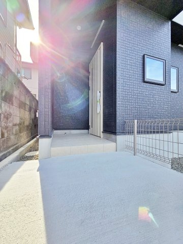 【玄関】 | 東海市第2荒尾町細高根　2号棟