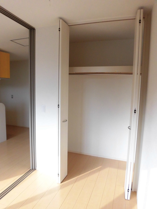 エマーブルⅢ A棟の収納|収納スペース豊富です☆