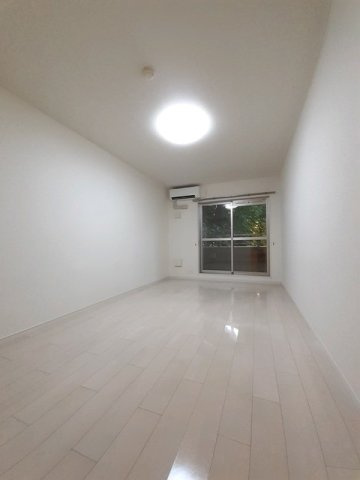 オータム　アベニューの居間・リビング