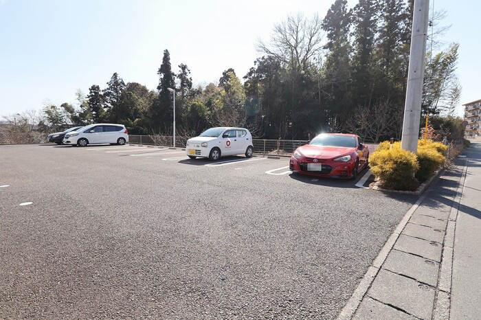チェスナットの駐車場|駐車場