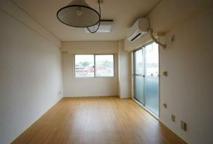 【居間・リビング】 | ライオンズマンションワイドリバー井土ヶ谷