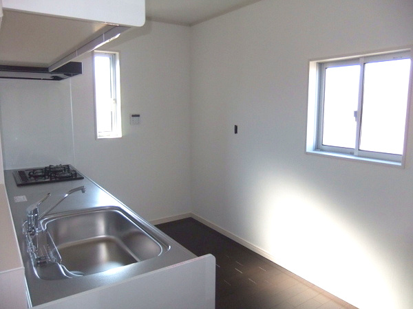 さいたま市桜区新開１丁目のアパートのキッチン|お料理しやすいキッチンです