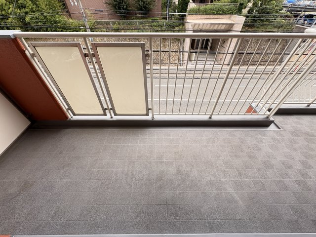 ハイレジデンス朝霧のバルコニー