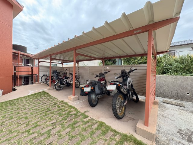 ハイレジデンス朝霧のその他