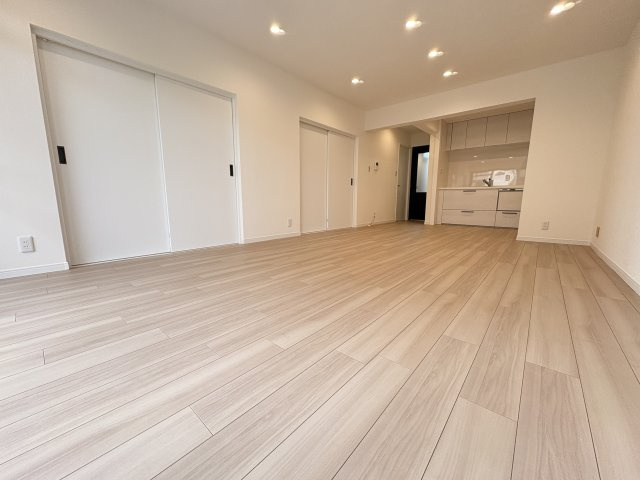 ハイレジデンス朝霧の居間・リビング