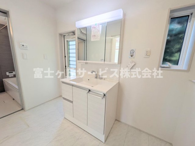 【独立洗面台】 | 浜松市中央区雄踏町宇布見 新築一戸建て 1号棟 | 独立洗面台です