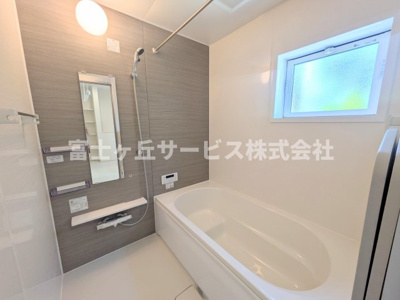 【浴室】 | 浜松市中央区雄踏町宇布見 新築一戸建て 1号棟 | 風呂です