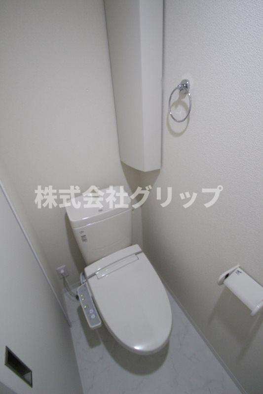 b'CASA Yokohamaのトイレ