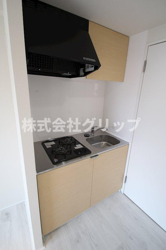 b'CASA Yokohamaのキッチン