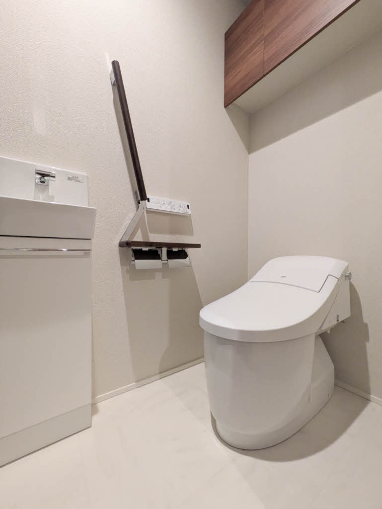 シャーメゾン 新屋敷 Ｐｒｅｍｉｕｍのトイレ