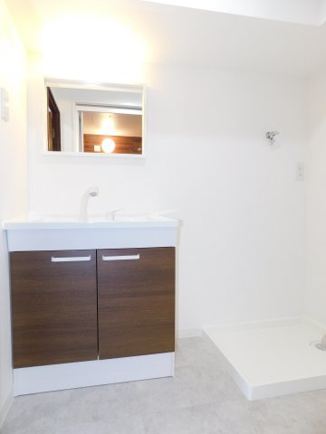 名古屋市北区上飯田通３丁目の中古マンションの独立洗面台|◇洗面台◇　　洗面台新品交換　（２０２５年８月リフォーム済）