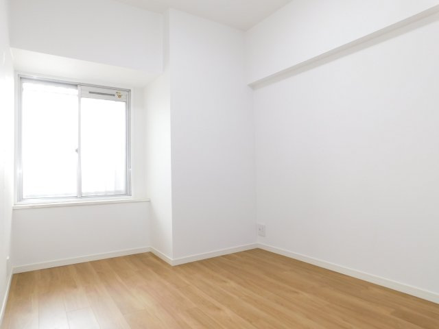 名古屋市北区上飯田通３丁目の中古マンションの洋室|◇洋室◇　　明るい洋室　クローゼット付き♪　（２０２５年８月リフォーム済）