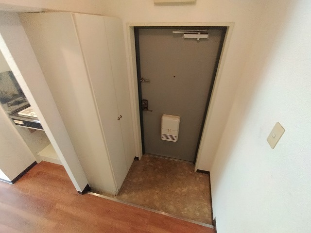 神戸市東灘区青木５丁目の賃貸マンションの玄関|玄関