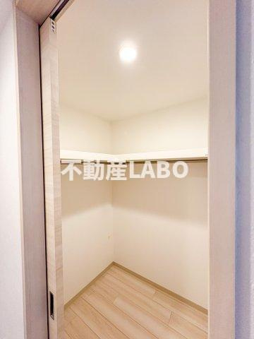 グランカーサ難波元町の収納