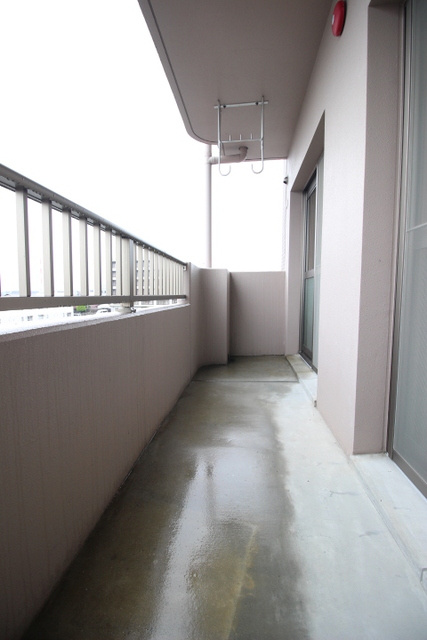 ユーミーサンフレンズのバルコニー|陽当たり良好なバルコニーです♪