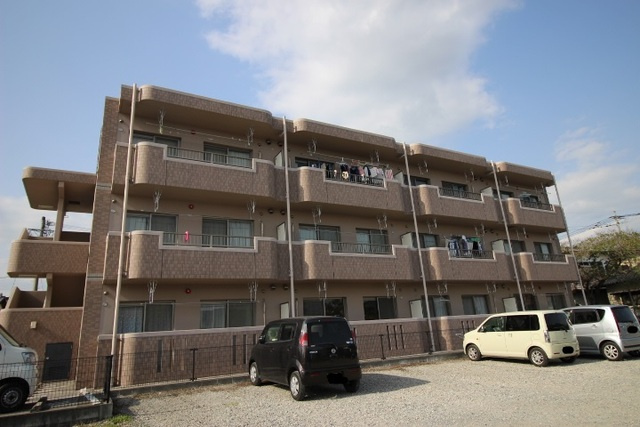 ユーミーサンフレンズの外観|綺麗な外観です☆