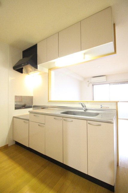 ユーミーサンフレンズのキッチン|使い勝手の良いカウンターキッチン♪