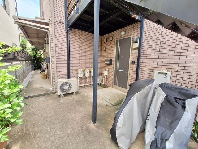 Ｖｅｒｄｕｒｅ北沢のロビー|共用部
