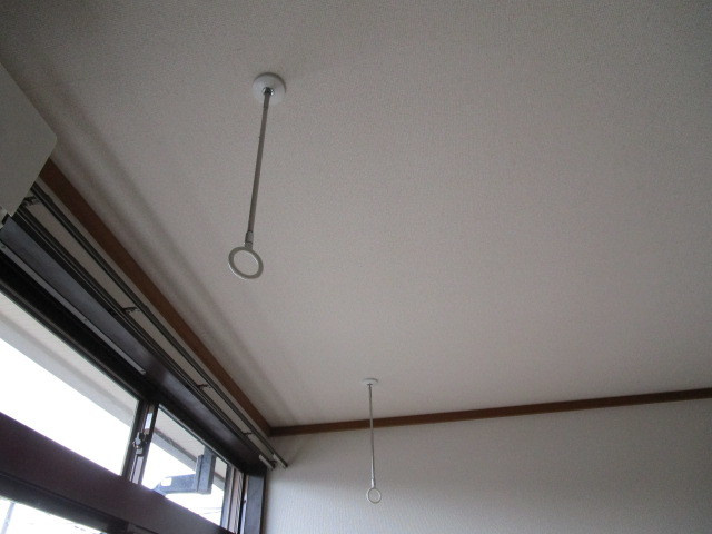 シティハイム　ベルビルのバルコニー|雨の日も安心の室内物干フック